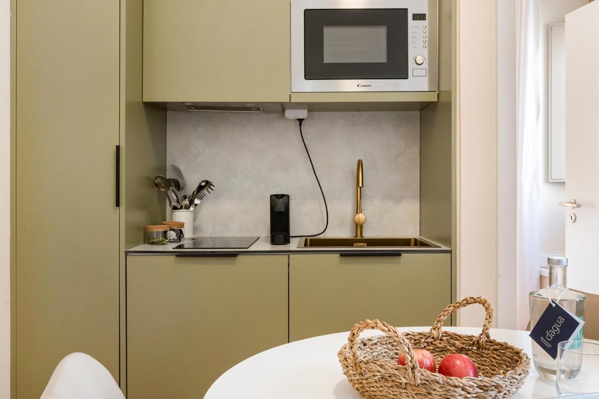 Appartamento Metropolitan Living Lisbon - Laranjeiras Esterno foto