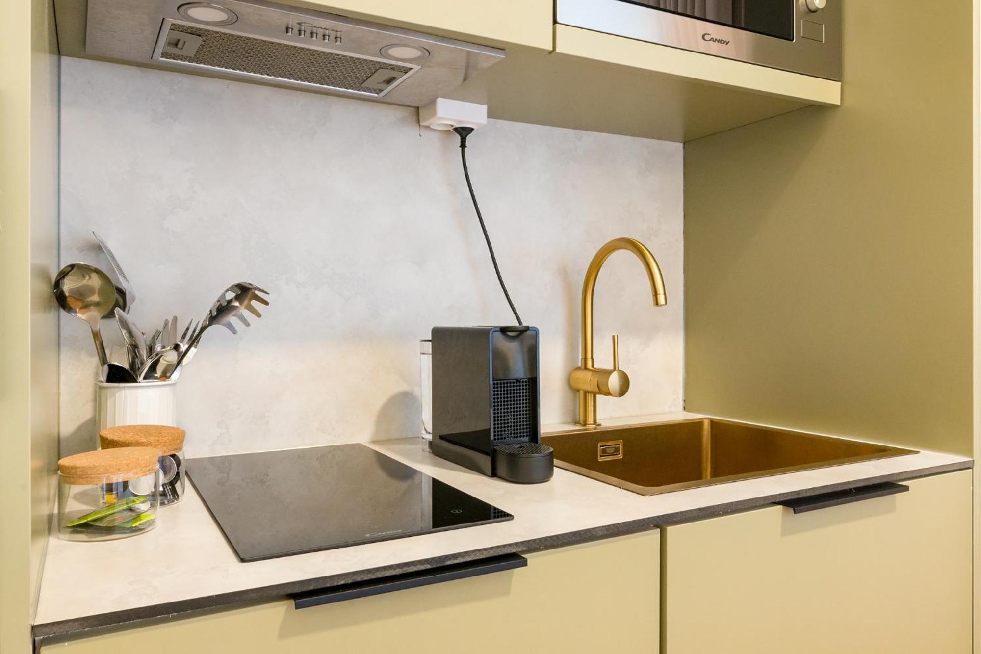 Appartamento Metropolitan Living Lisbon - Laranjeiras Esterno foto