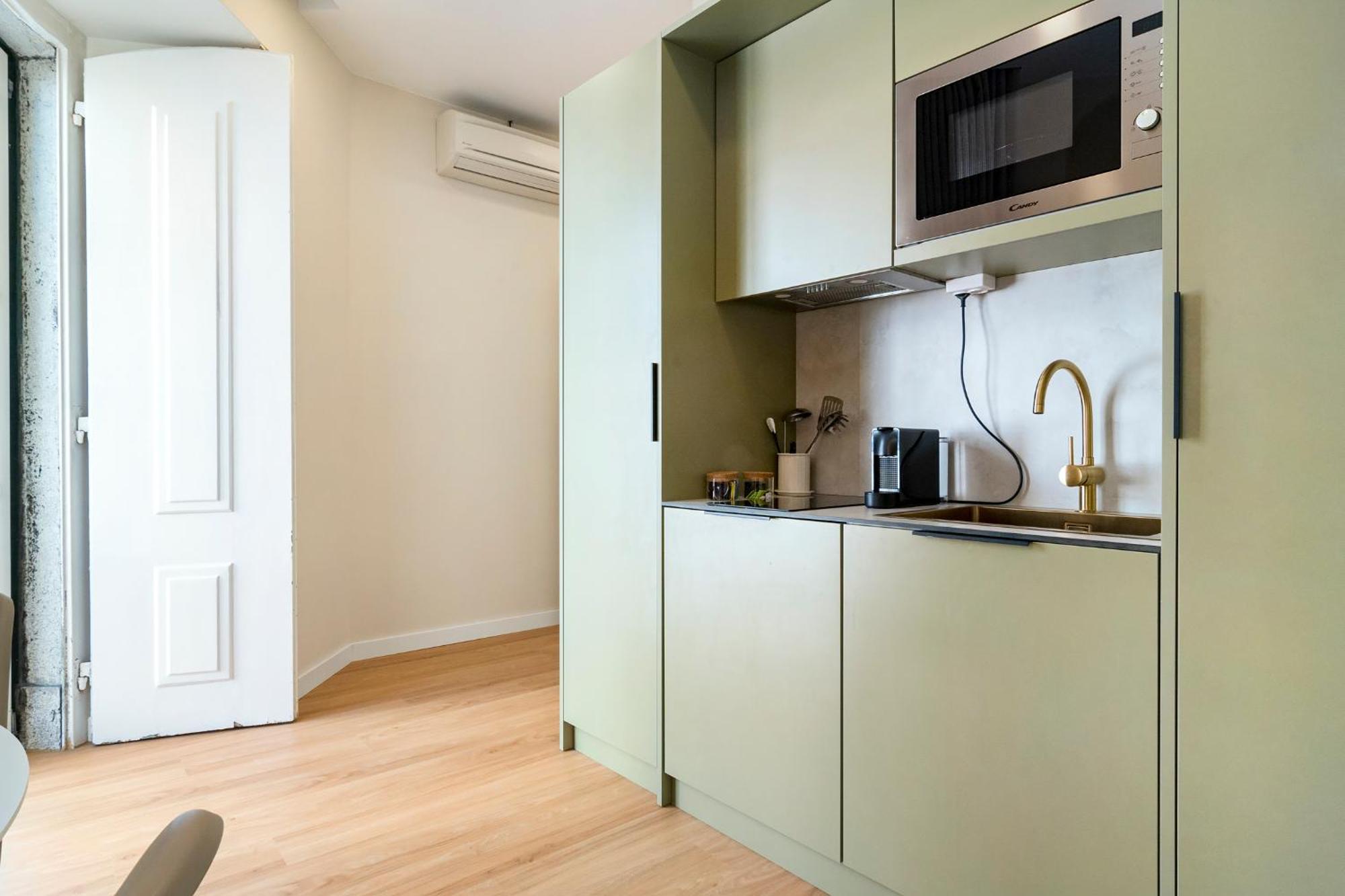 Appartamento Metropolitan Living Lisbon - Laranjeiras Esterno foto
