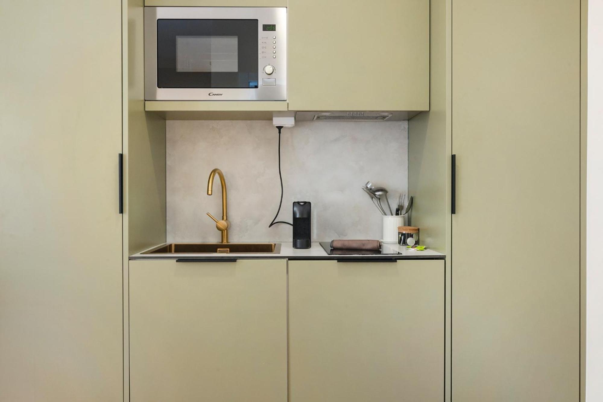 Appartamento Metropolitan Living Lisbon - Laranjeiras Esterno foto