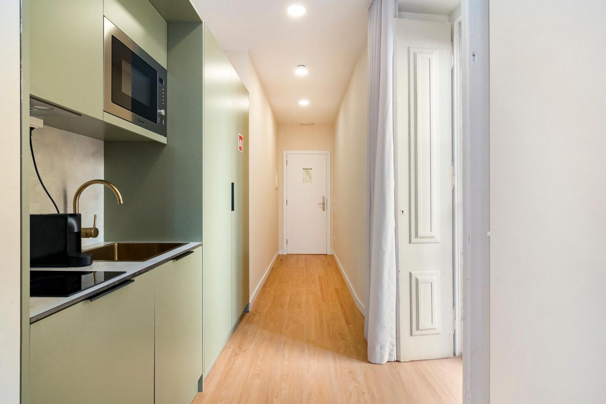 Appartamento Metropolitan Living Lisbon - Laranjeiras Esterno foto